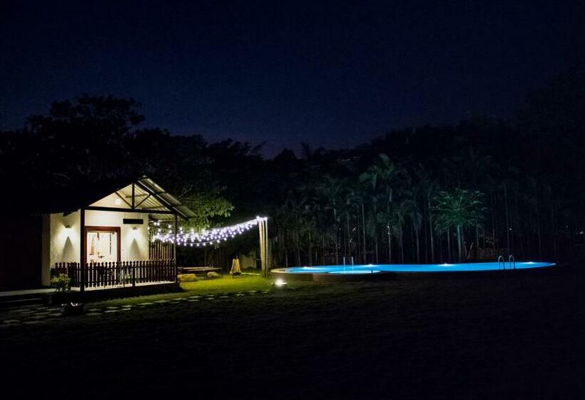 Номер Superior, Aranyagiri Countryside Resort, Near Pune