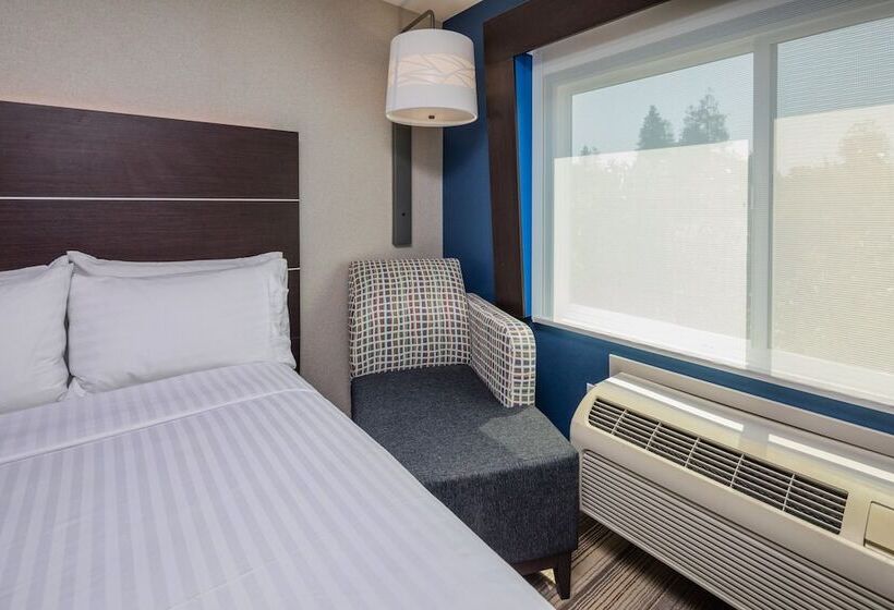 스탠다드 룸 더블 침대 2개, Holiday Inn Express   Sunnyvale   Silicon Valley, An Ihg