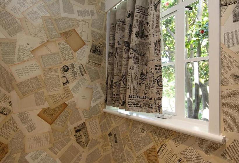 Номер Deluxe Кровать Кинг, The Vagabond S House Boutique Inn