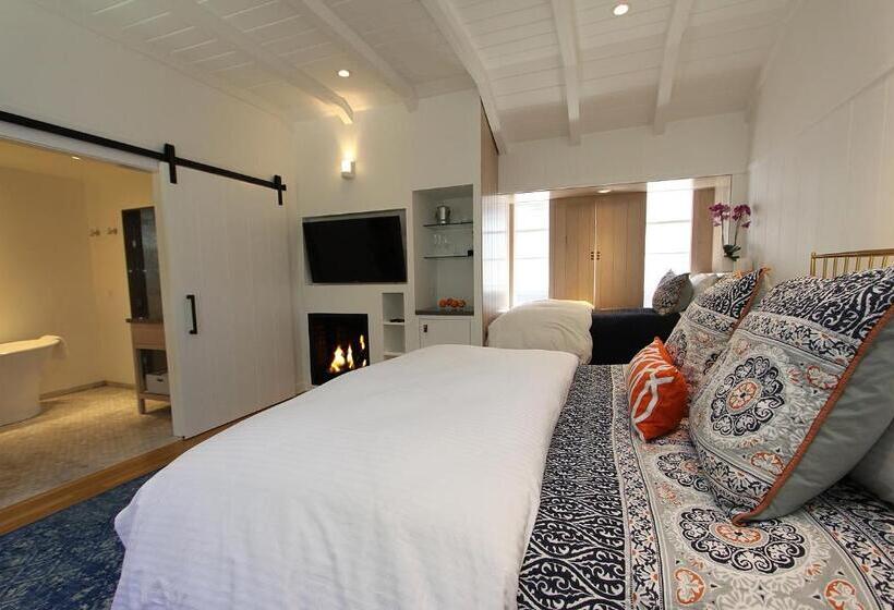 带大床的豪华间, The Vagabond S House Boutique Inn