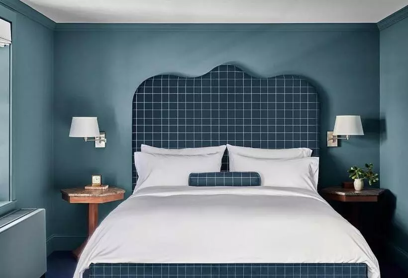 デラックスルーム, The Vanderbilt, Auberge Resorts Collection