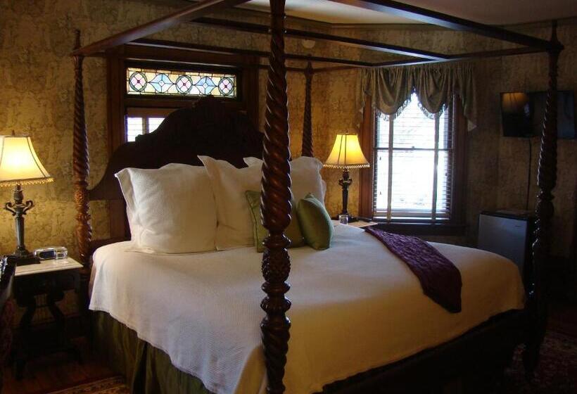 带大床的豪华间, The Village Inn Of Woodstock