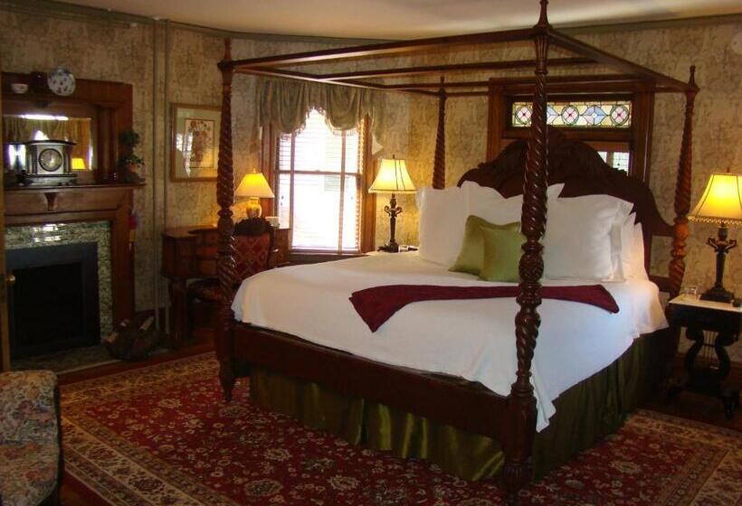 带大床的豪华间, The Village Inn Of Woodstock