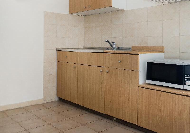 غرفة تنفيذية, The Westin Los Angeles Airport