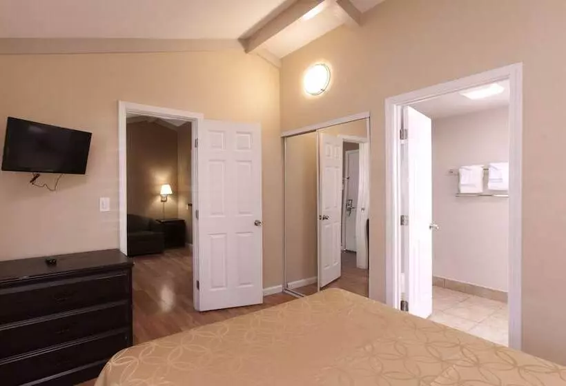 سوییت, Tri Valley Inn & Suites