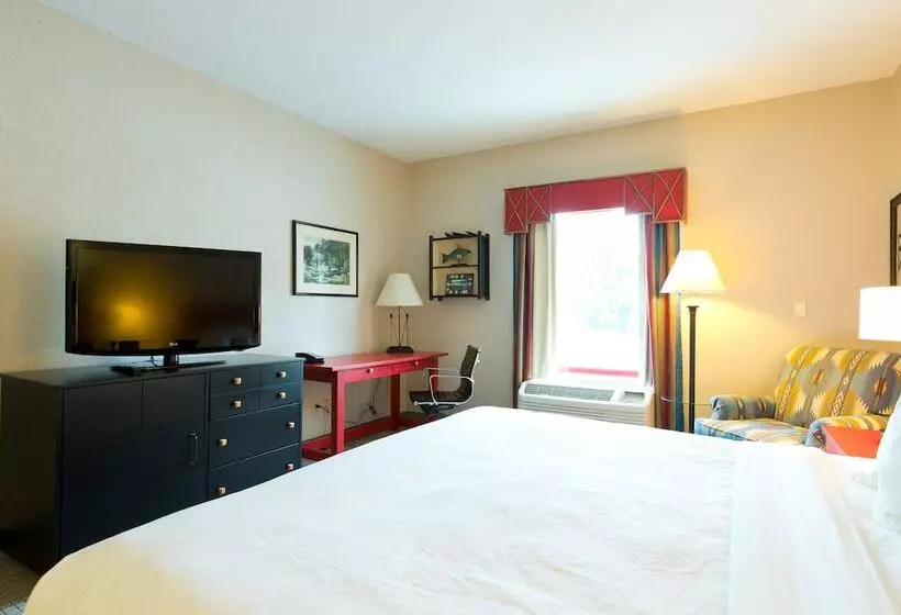 スタンダードルーム, Wildwood Lodge & Suites