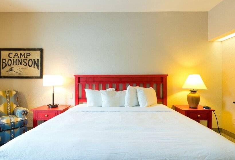 غرفة قياسية, Wildwood Lodge & Suites