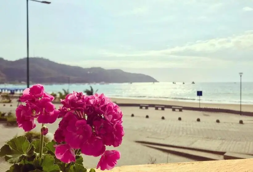 اتاق لوکس با چشم‌انداز دریا, El Nido Boutique B&b
