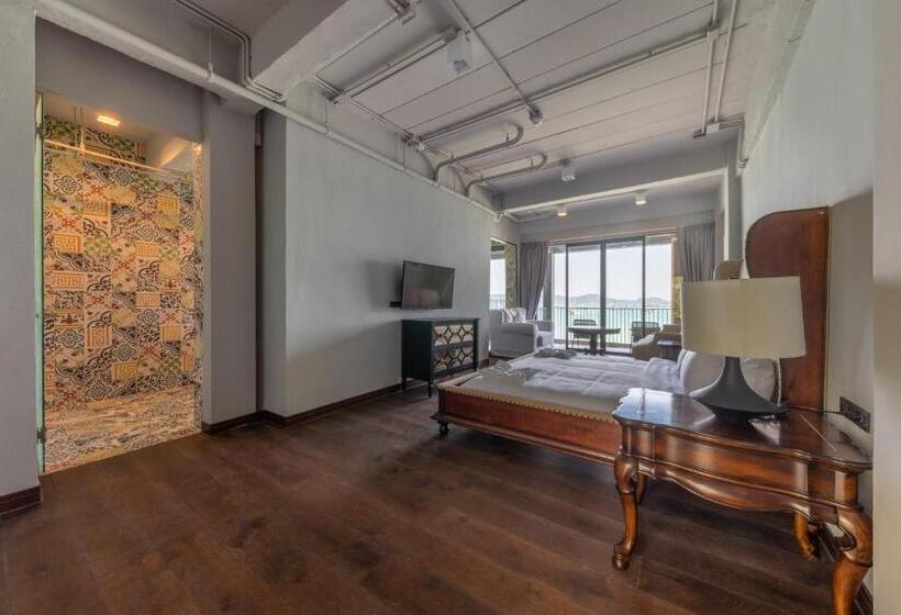 스탠다드 룸 바다 전망, Arch39 Phuket Beach Front Sha Plus