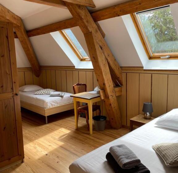 Четырехместный Номер Deluxe, L Ancienne Ecole Du Villard