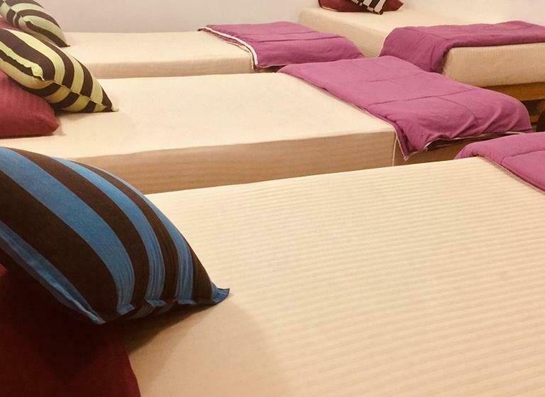 공동 객실, Tiki Bar Hostel Ella