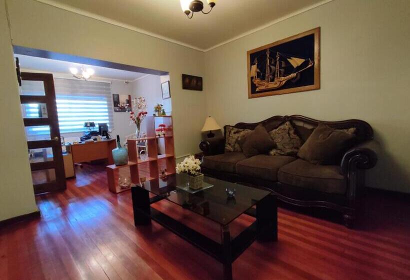 חדר סטנדרט לשלושה, Hospedaje Centro Angol