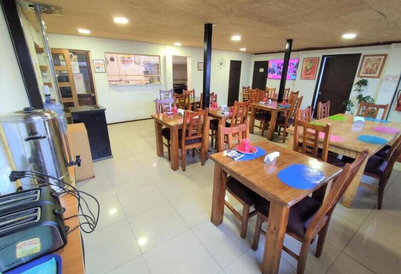 חדר משפחתי, Hospedaje Centro Angol