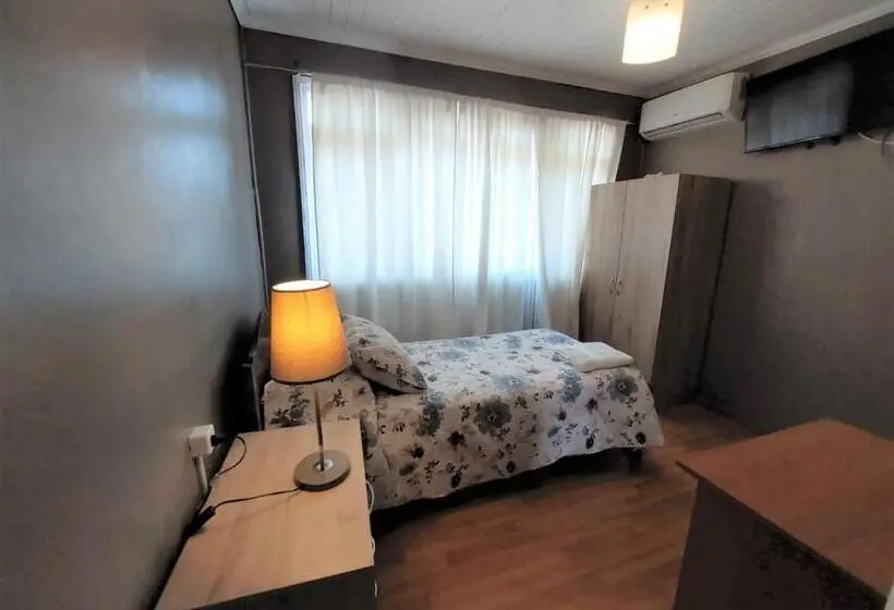 スタンダードシングルルーム, Hospedaje Centro Angol