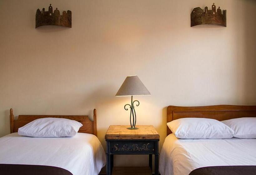 이코노미 룸, Posada Santa Bertha