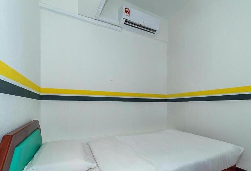 חדר סטנדרד יחיד חדר אמבטיה משותף, Spot On 89936 Sutera Inn