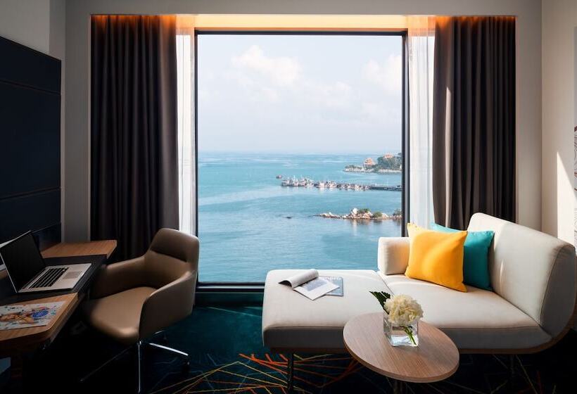 Номер Deluxe Вид на Море, Novotel Marina Sriracha