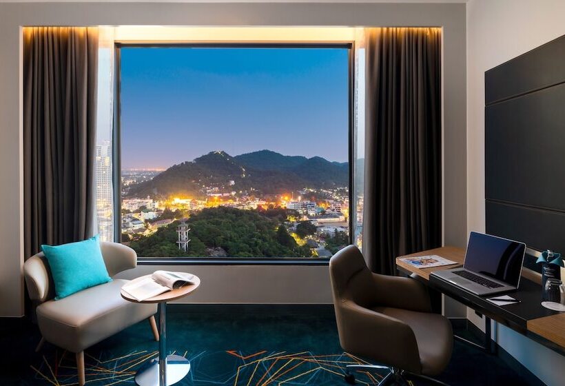 Номер Superior, Novotel Marina Sriracha