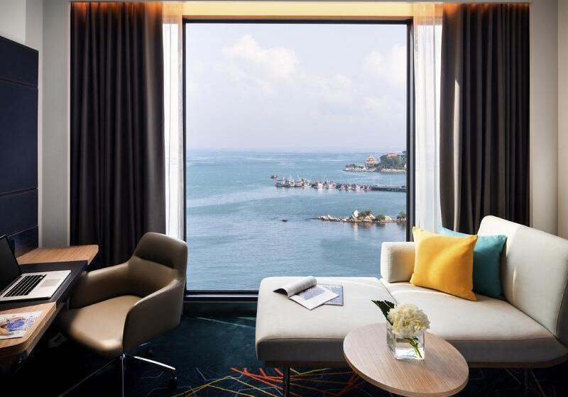 Habitación Premium Vista al Mar., Novotel Marina Sriracha