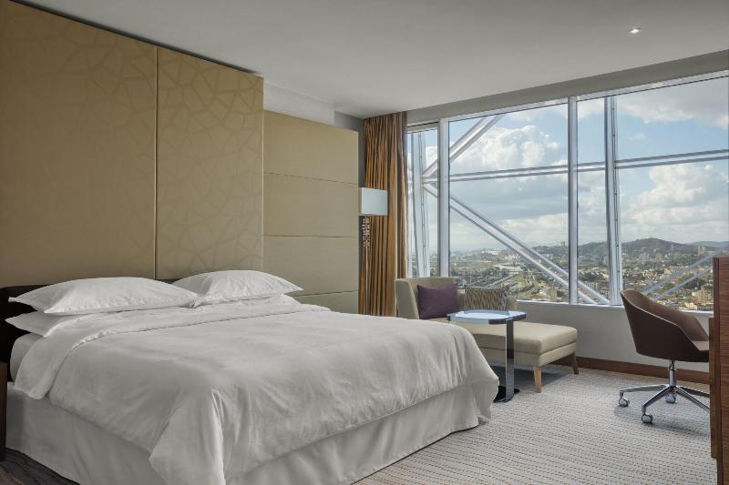 اتاق سوپریور, Novotel Marina Sriracha