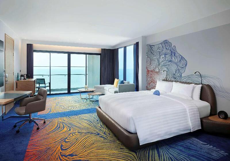 Полулюкс Вид на Море, Novotel Marina Sriracha