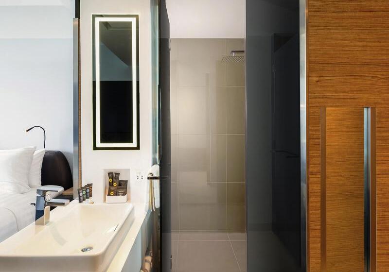 Habitación Premium Vista al Mar., Novotel Marina Sriracha