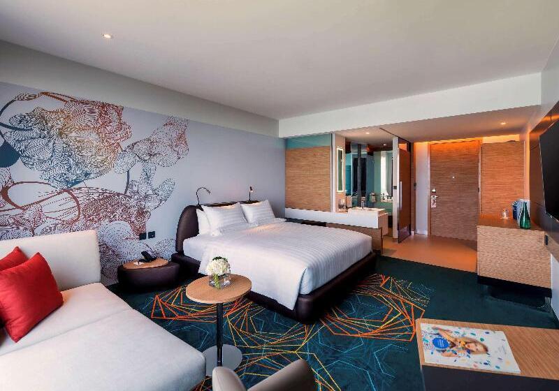 Номер Deluxe Вид на Море, Novotel Marina Sriracha