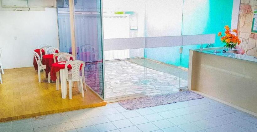 חדר סטנדרט לארבעה, Pousada Tô Em Casa!