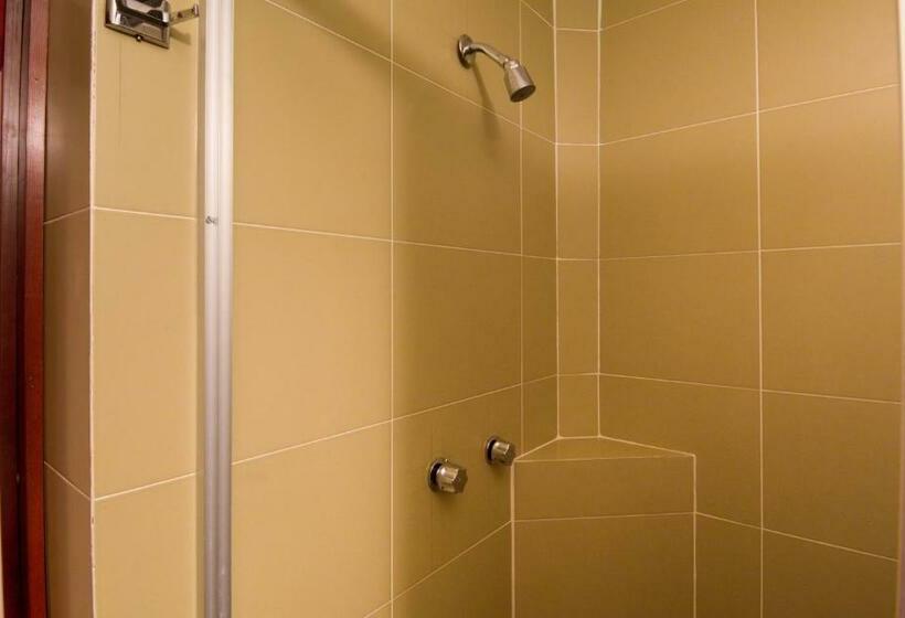 スタンダードルーム, San Pablo