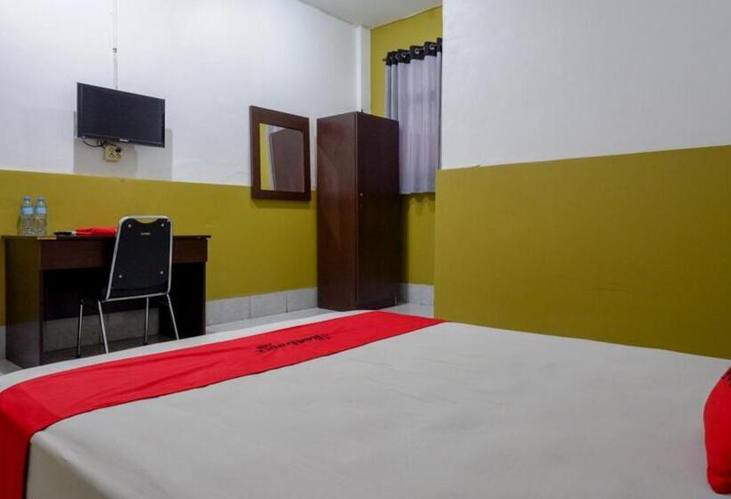 חדר סטנדרט, Reddoorz Syariah @ Hotel Wisma Indonesia Kendari