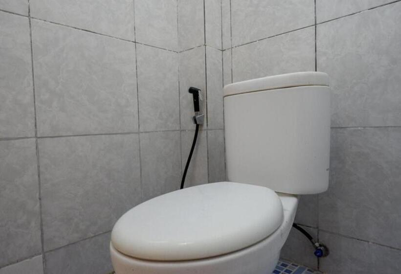 חדר סופריור, Reddoorz Syariah @ Hotel Wisma Indonesia Kendari