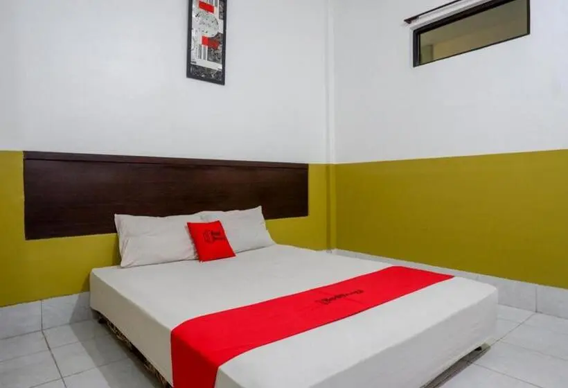 スーペリアールーム, Reddoorz Syariah @ Hotel Wisma Indonesia Kendari