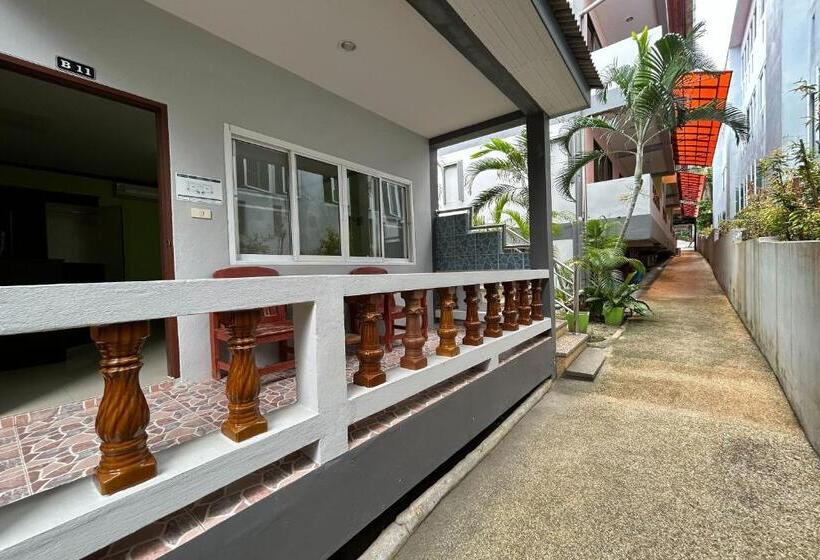اتاق استاندارد سه نفره, Me Mee Place & Tour Krabi