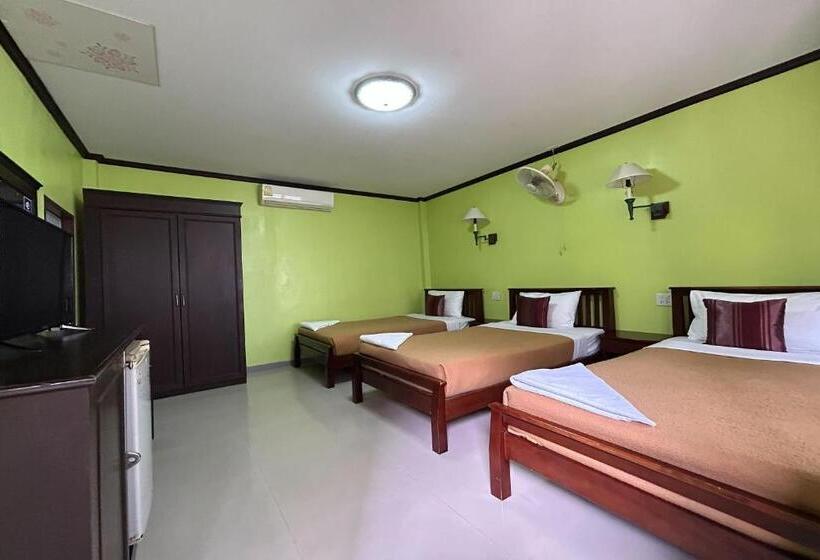 اتاق استاندارد سه نفره, Me Mee Place & Tour Krabi