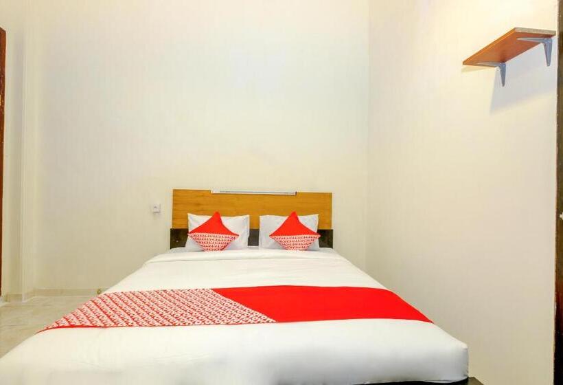 スタンダードルーム, Oyo 3088 Green Valley House