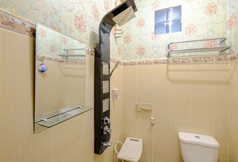 スタンダードルーム, Oyo 3088 Green Valley House