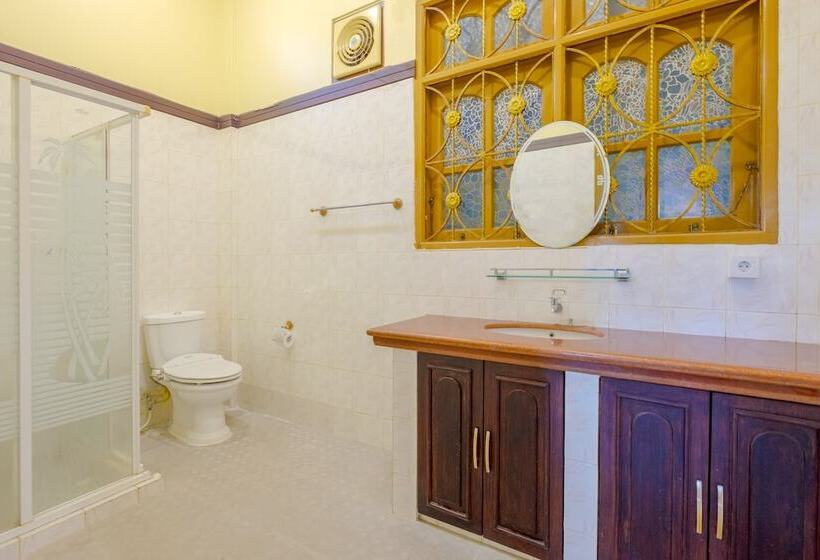 Family Suite, Oyo 3088 Green Valley House