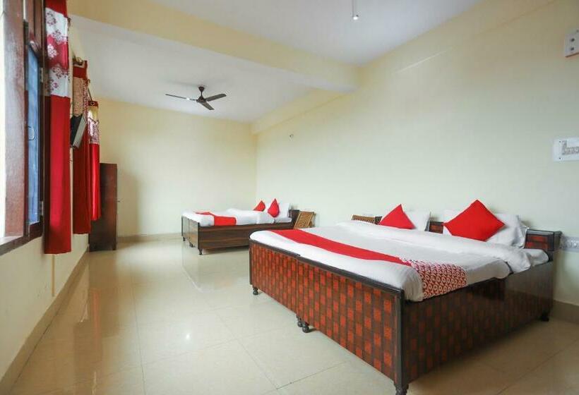 غرفة كلاسيكية ثلاثية, Oyo 70414 Rudra