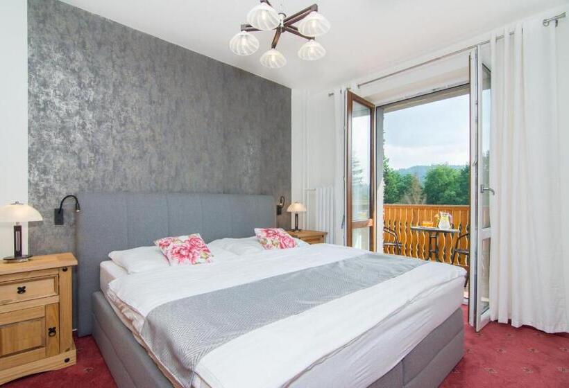 דירה בת חדר שינה 1 עם מרפסת, Relax Kycera