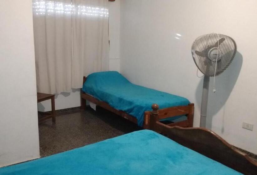 패밀리 룸, La Nueva Estancia