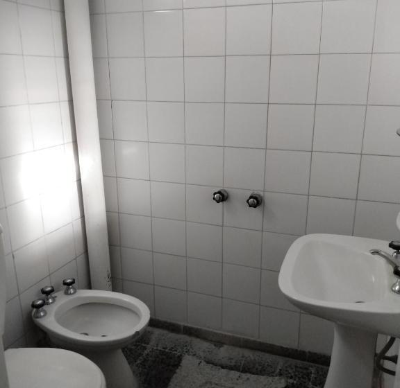 패밀리 룸, La Nueva Estancia