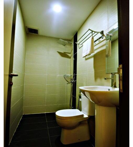 Standard Room, Pavilion Inn