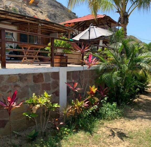 اتاق لوکس, Villa Mistika