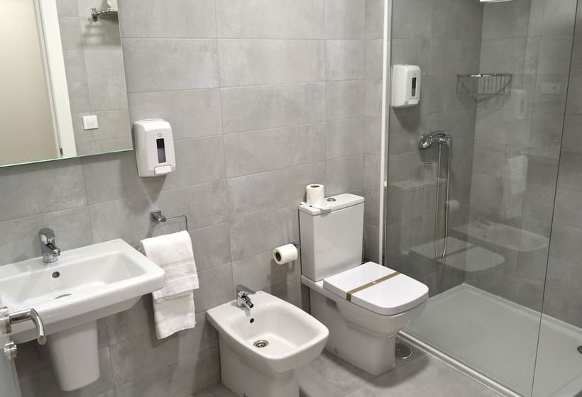 标准间, Alda Estacion Pontevedra