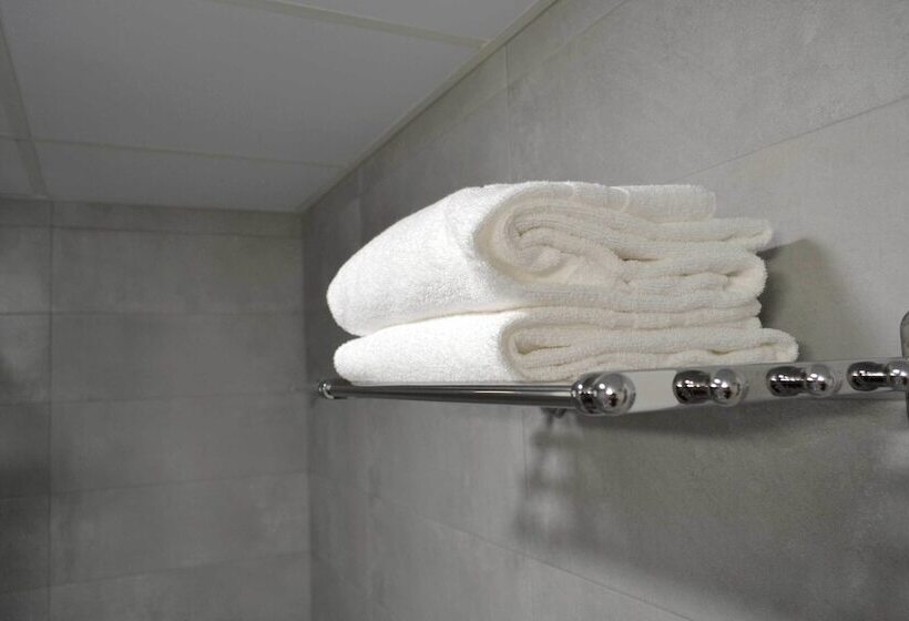 经济房, Alda Estacion Pontevedra