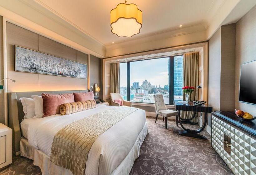 اتاق استاندارد با تخت بزرگ, Caravelle Saigon