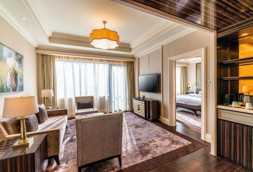 سوییت اجرایی, Caravelle Saigon