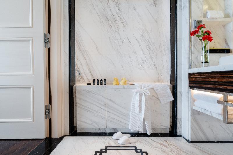 سوئیت 2 خوابه, Caravelle Saigon