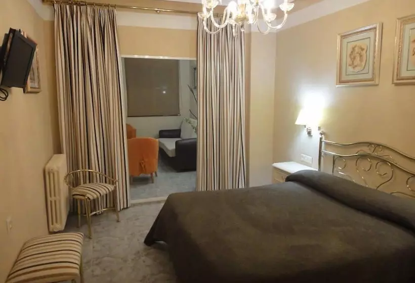 Standart Oda, Hostal Real