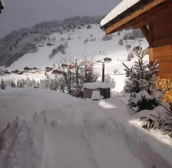 テラスつきの2ベッドルームアパートメント, La Ferme Des Georgières Séjour En Tout Compris